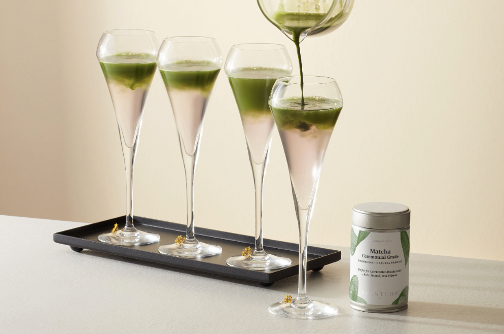 AVANTCHA Matcha Ceremonial Grade in Matcha Violet Kir 